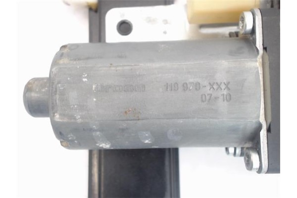 Recambio de mecanismo elevalunas trasero derecho para volvo s60 berlina 2.4 d5 referencia OEM IAM 31253720  