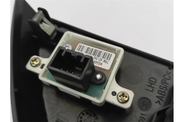 Recambio de mandos calefaccion / a.a. para nissan note (e11e) 1.5 dci referencia OEM IAM 275009U11A  