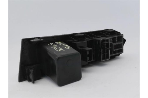 Recambio de mando retrovisor electrico para nissan note (e11e) 1.5 dci referencia OEM IAM 25570CT01C 25570CT00A 