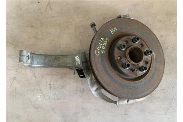 Recambio de mangueta delantero izquierda para alfa romeo giulia (952) 2.0 super referencia OEM IAM 0050539740  