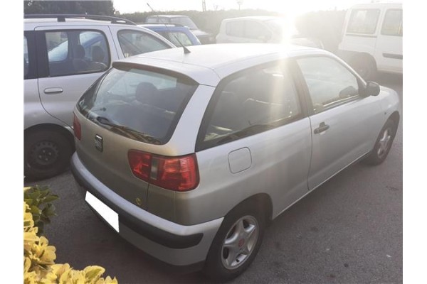 seat ibiza (6k1) del año 2000