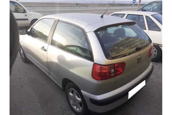 seat ibiza (6k1) del año 2000