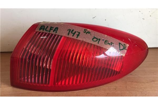 Recambio de piloto trasero derecho para alfa romeo 147 (190) 1.6 t.spark distinctive referencia OEM IAM 46556347   Recambio de piloto trasero derecho para alfa romeo 147 (190) 1.6 t.spark distinctive referencia OEM IAM 46556347