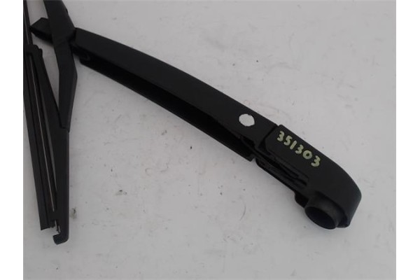 Recambio de brazo limpiaparabrisas trasero para fiat 500x (334) 1.6 urban referencia OEM IAM 52078899 52078680 