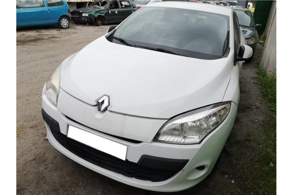 RENAULT MEGANE III BERLINA 5P