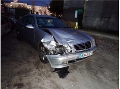 mercedes-benz clk (bm 208) coupe del año 2000