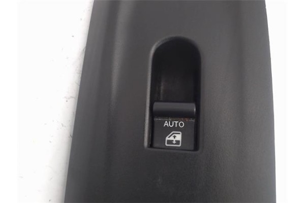 Recambio de mando elevalunas delantero derecho para fiat 500x (334) 1.6 urban referencia OEM IAM 735633146 73356331460 