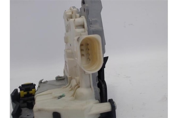 Recambio de cierre electromagnetico delantero derecho para audi a3 (8p1) 2.0 tdi 16v referencia OEM IAM 4F1837016  4F1837016E , 