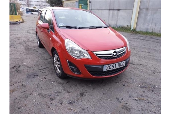 opel corsa d del año 2011