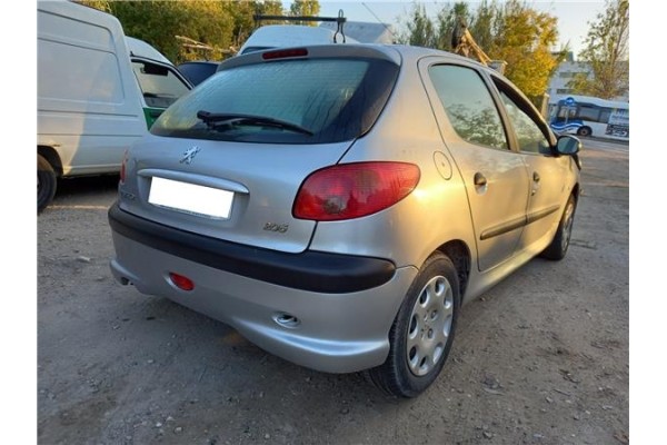 peugeot 206 del año 2004