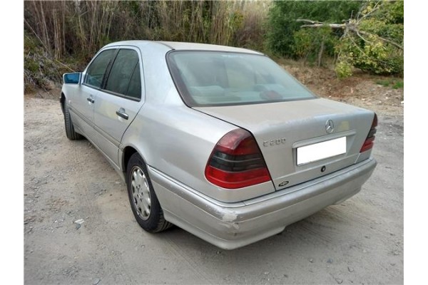 mercedes-benz clase c (bm 202) berlina del año 1999
