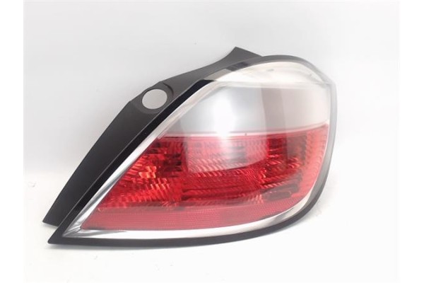 Recambio de piloto trasero derecho para opel astra h berlina 1.7 cdti referencia OEM IAM   