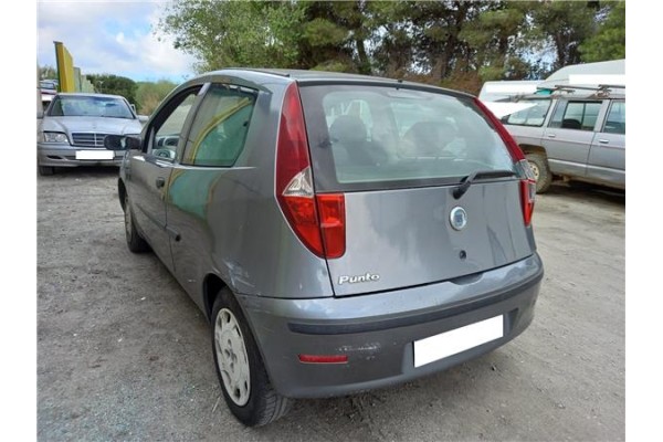 fiat ii punto (188) berlina del año 2004