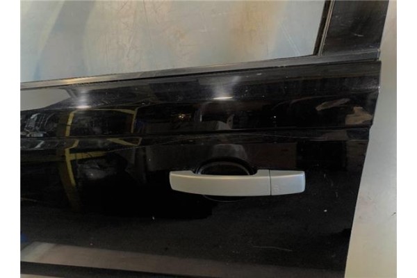 Recambio de puerta delantero izquierda para land rover range rover sport 2.7 v6 td s referencia OEM IAM   
