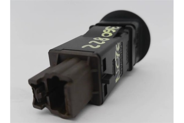 Recambio de interruptor airbag acompañante para nissan note (e11e) 1.5 dci referencia OEM IAM K8830AY00A  