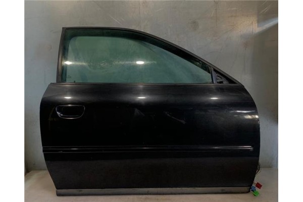 Recambio de puerta delantero derecha para audi a3 (8l) 1.9 tdi ambiente referencia OEM IAM   