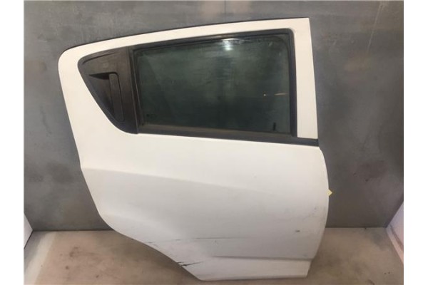 Recambio de puerta trasero derecha para chevrolet spark 1.2 ls + referencia OEM IAM 95951612  