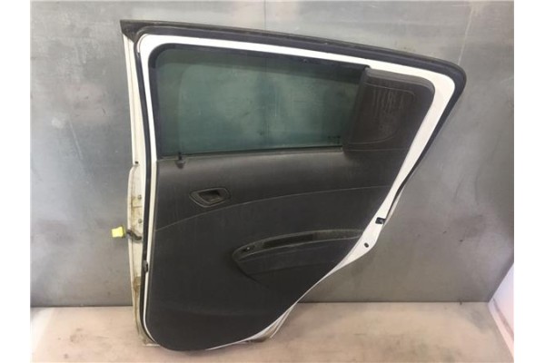 Recambio de puerta trasero derecha para chevrolet spark 1.2 ls + referencia OEM IAM 95951612  