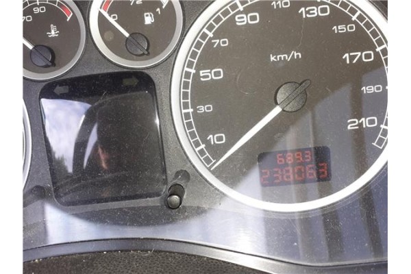 peugeot 307 (3a/c) del año 2004