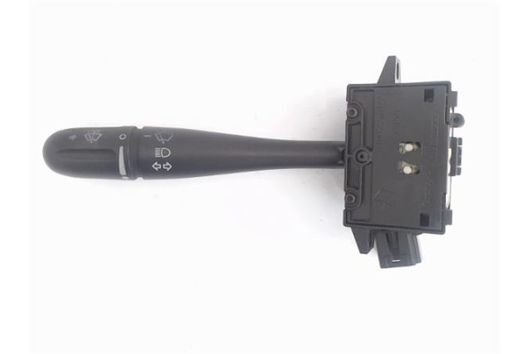 Recambio de mando intermitencia para chrysler voyager (rg) 2.5 crd referencia OEM IAM 04685711A  