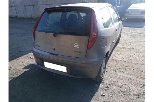 fiat ii punto (188) berlina del año 2002