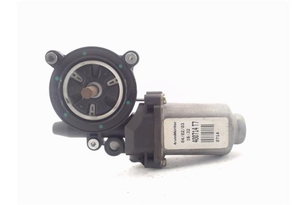 Recambio de motor elevalunas delantero derecho para nissan primera berlina (p12) referencia OEM IAM 400714T7 0714 