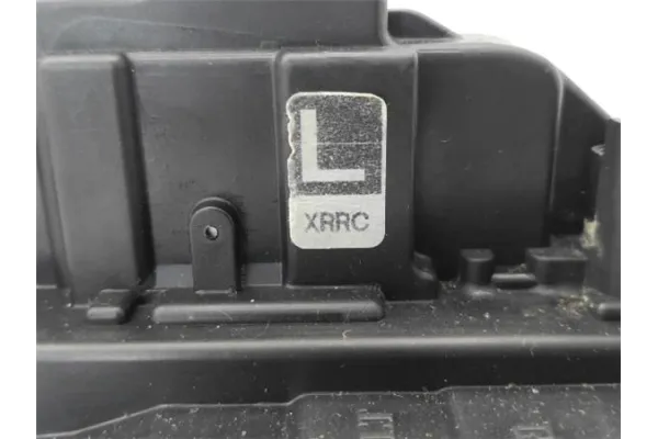 Recambio de cierre electromagnetico trasero derecho para nissan note (e11e) 1.5 dci referencia OEM IAM 825009U100  
