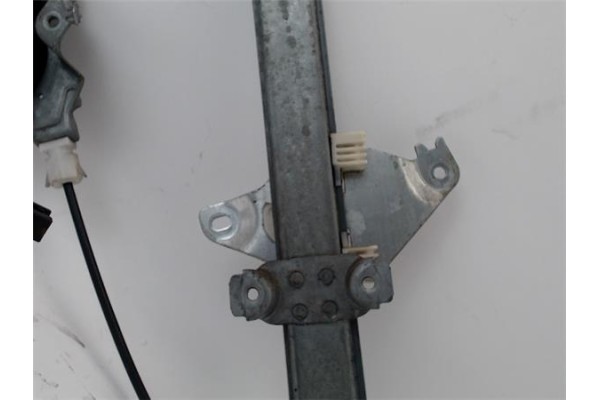 Recambio de mecanismo elevalunas delantero derecho para nissan almera tino (v10m) referencia OEM IAM   