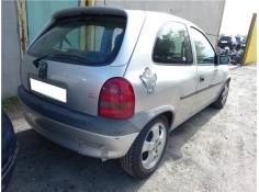 opel corsa b del año 2000