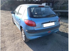 peugeot 206 del año 2000