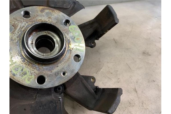 Recambio de mangueta delantero derecha para volkswagen golf v (1k1) 1.9 tdi referencia OEM IAM 1J0407256N  