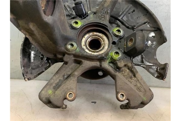Recambio de mangueta delantero derecha para volkswagen golf v (1k1) 1.9 tdi referencia OEM IAM 1J0407256N  