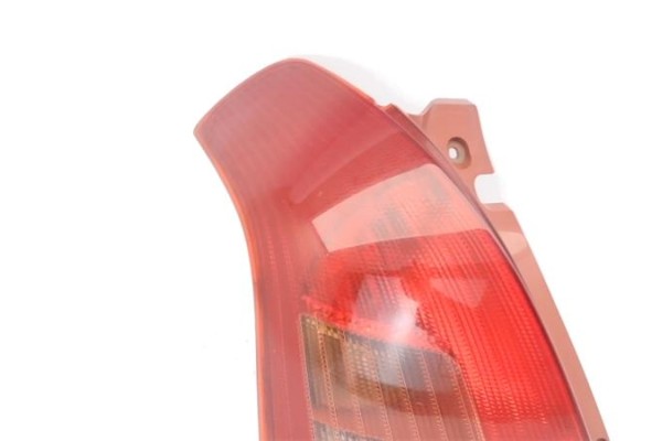 Recambio de piloto trasero izquierdo para suzuki swift iii (sg) 1.3 ddis referencia OEM IAM 3567062J00 2010002 