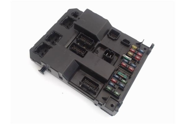 Recambio de centralita para peugeot 307 break / sw (s1) 2.0 hdi 90 referencia OEM IAM 9651197680  