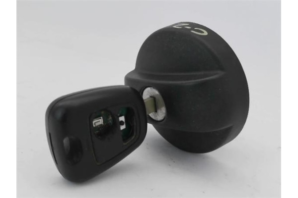 Recambio de tapon combustible para citroen c2 1.1 referencia OEM IAM 1508F9 1508G0 