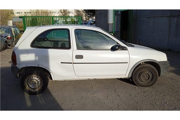 opel corsa b del año 1995