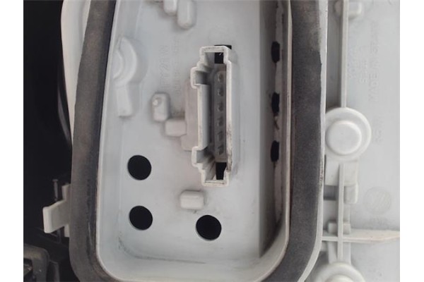Recambio de piloto trasero derecho para volkswagen polo iv (9n1) 1.9 tdi referencia OEM IAM 6Q6945096G 88374 