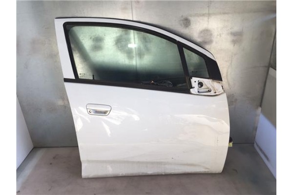 Recambio de puerta delantero derecha para chevrolet spark 1.2 ls + referencia OEM IAM 95951626  