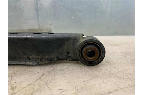 Recambio de brazo inferior trasero izquierdo para nissan qashqai +2 (jj10) 1.6 dci referencia OEM IAM   