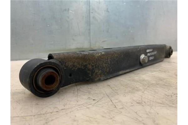 Recambio de brazo inferior trasero izquierdo para nissan qashqai +2 (jj10) 1.6 dci referencia OEM IAM   