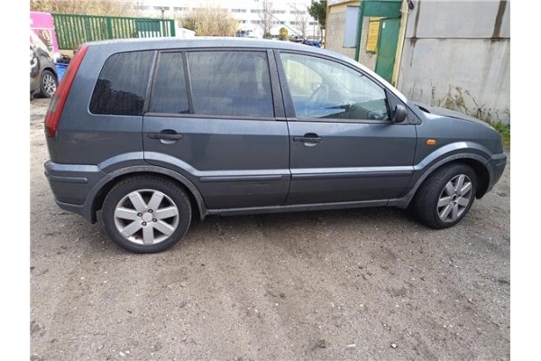 ford fusion (cbk) del año 2004