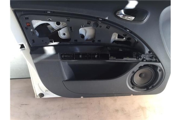 Recambio de puerta delantero izquierda para seat leon (1p1) 1.9 tdi referencia OEM IAM 1P0831055A  