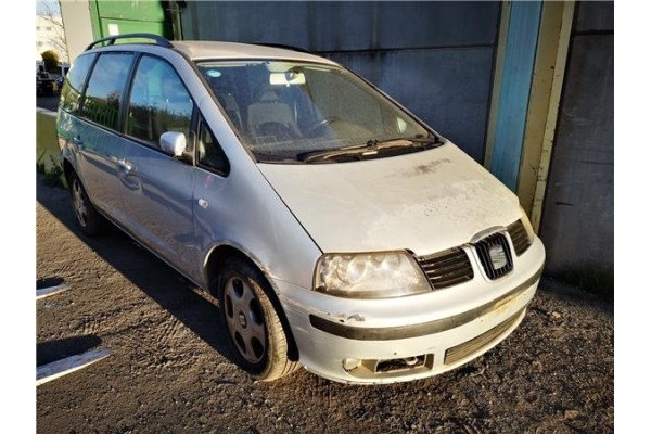 seat alhambra (7v8) del año 2002