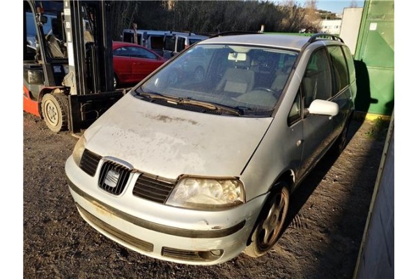 seat alhambra (7v8) del año 2002