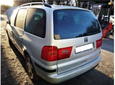 seat alhambra (7v8) del año 2002