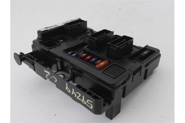 Recambio de caja fusibles/rele para citroen c2 1.1 referencia OEM IAM 9643498880 6500Y1 