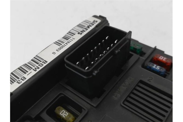Recambio de caja fusibles/rele para citroen c2 1.1 referencia OEM IAM 9643498880 6500Y1 