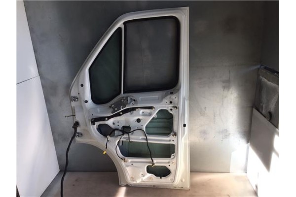 Recambio de puerta delantero derecha para peugeot boxer furgón (230l) 2.8 hdi referencia OEM IAM 9004 AL  