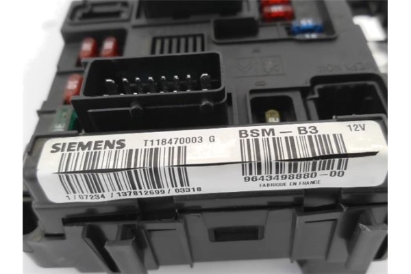 Recambio de caja fusibles/rele para citroen c2 1.1 referencia OEM IAM 9643498880 6500Y1 