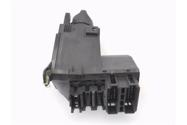Recambio de mando de luces para mercedes-benz clase e (bm 210) berlina e 300 turbo-d (210.025) referencia OEM IAM 2105450104  